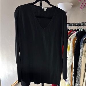 J. Jill Black V-Neck Knit Sweater Classic Design